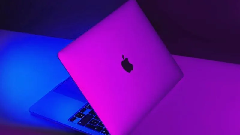 Gry na MacBook Air
