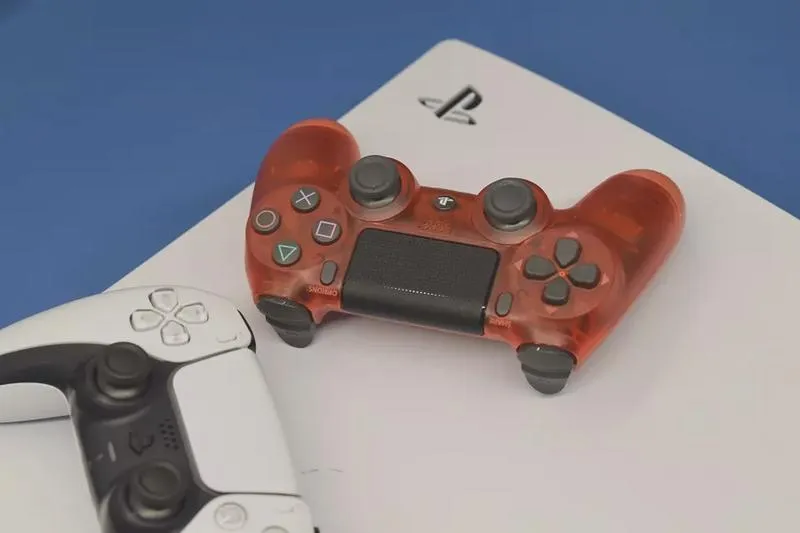 Kontroler PS4 do PS5